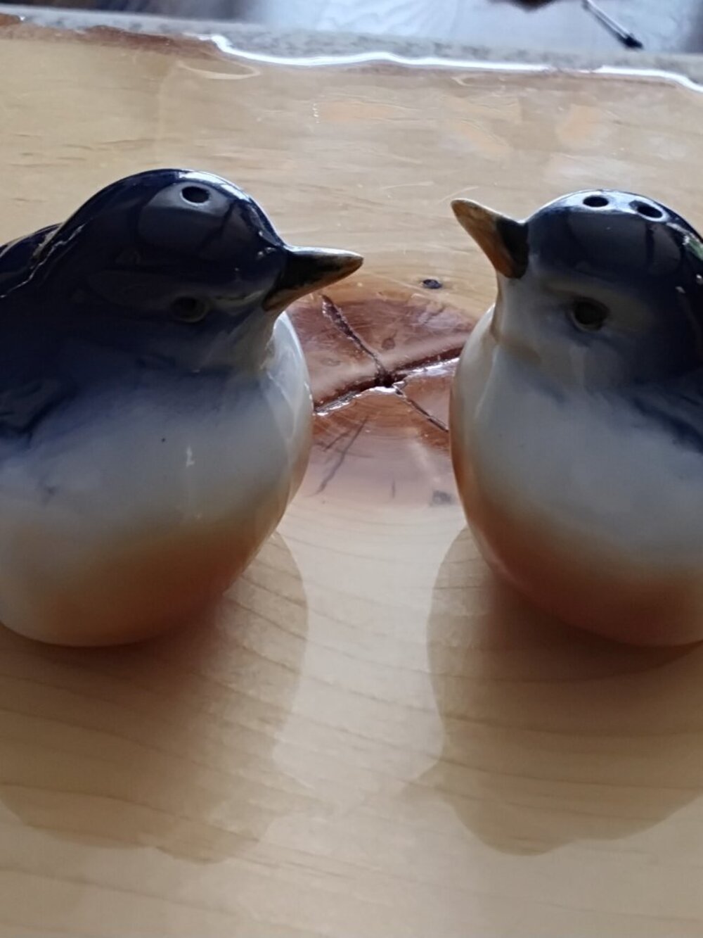 Vintage Ceramic Bluebird Salt & Pepper Shakers With Stoppers